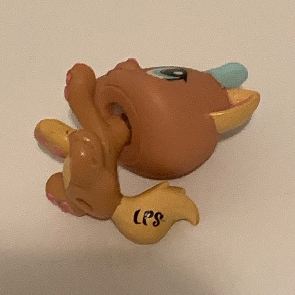 🐱4/$25 LPS LITTLEST PET SHOP #1335 PETRIPLETS CAT KITTEN PET ANIMAL FIGURE TOY🐱 - Picture 6 of 6